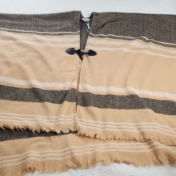 Striped Tan and Gray Poncho with Toggle Closure And Fringe - Picture 6 of 9
